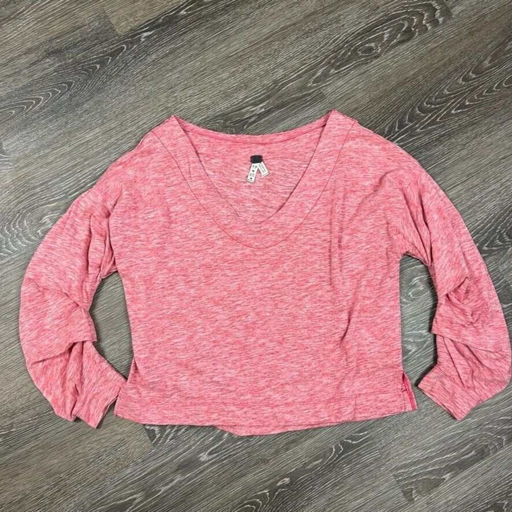 We the Free Red V-Neck With Gathered/Stitched Long Sleeve Cropped Loose Fit Top